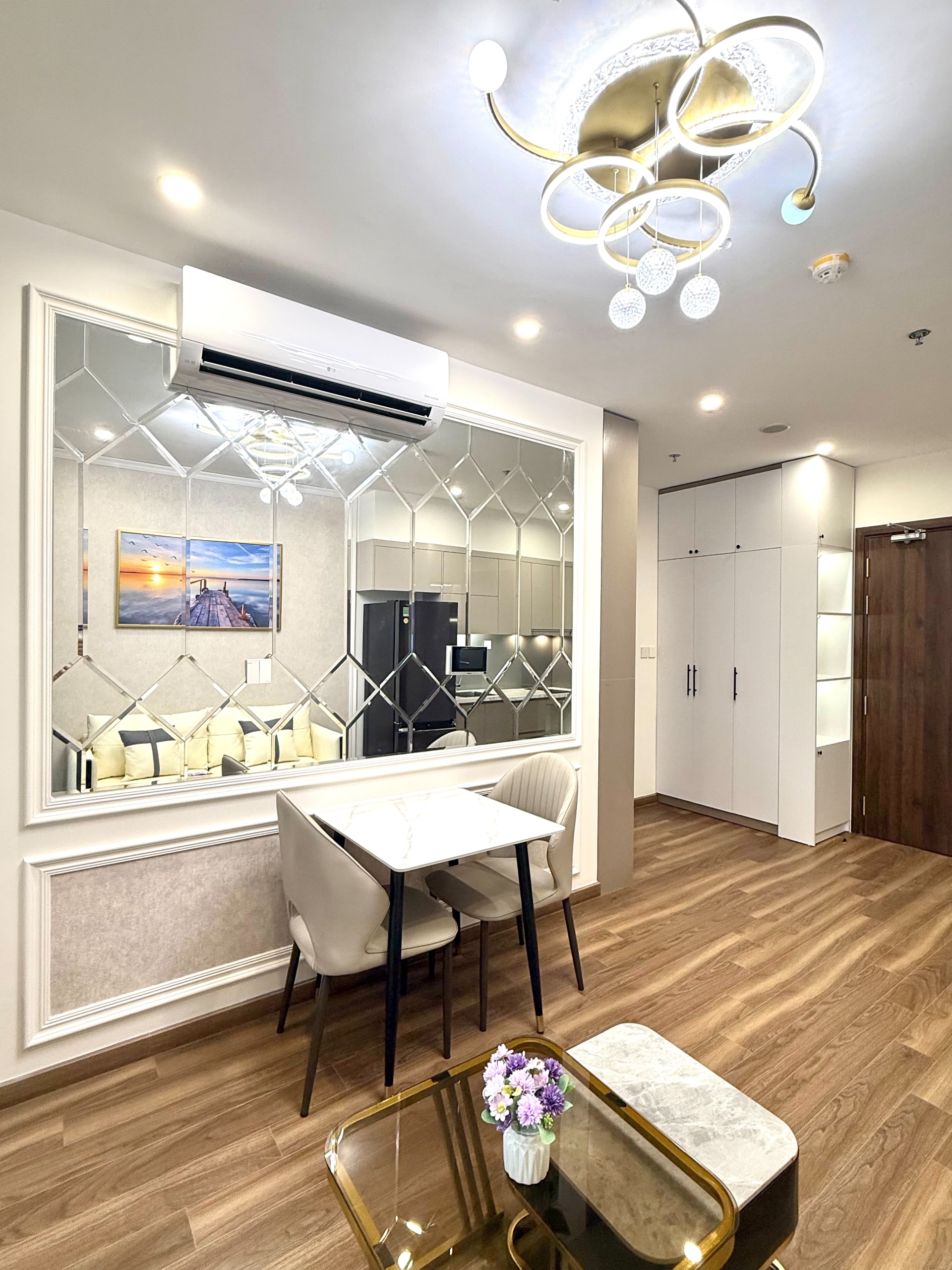 353050114776458676110