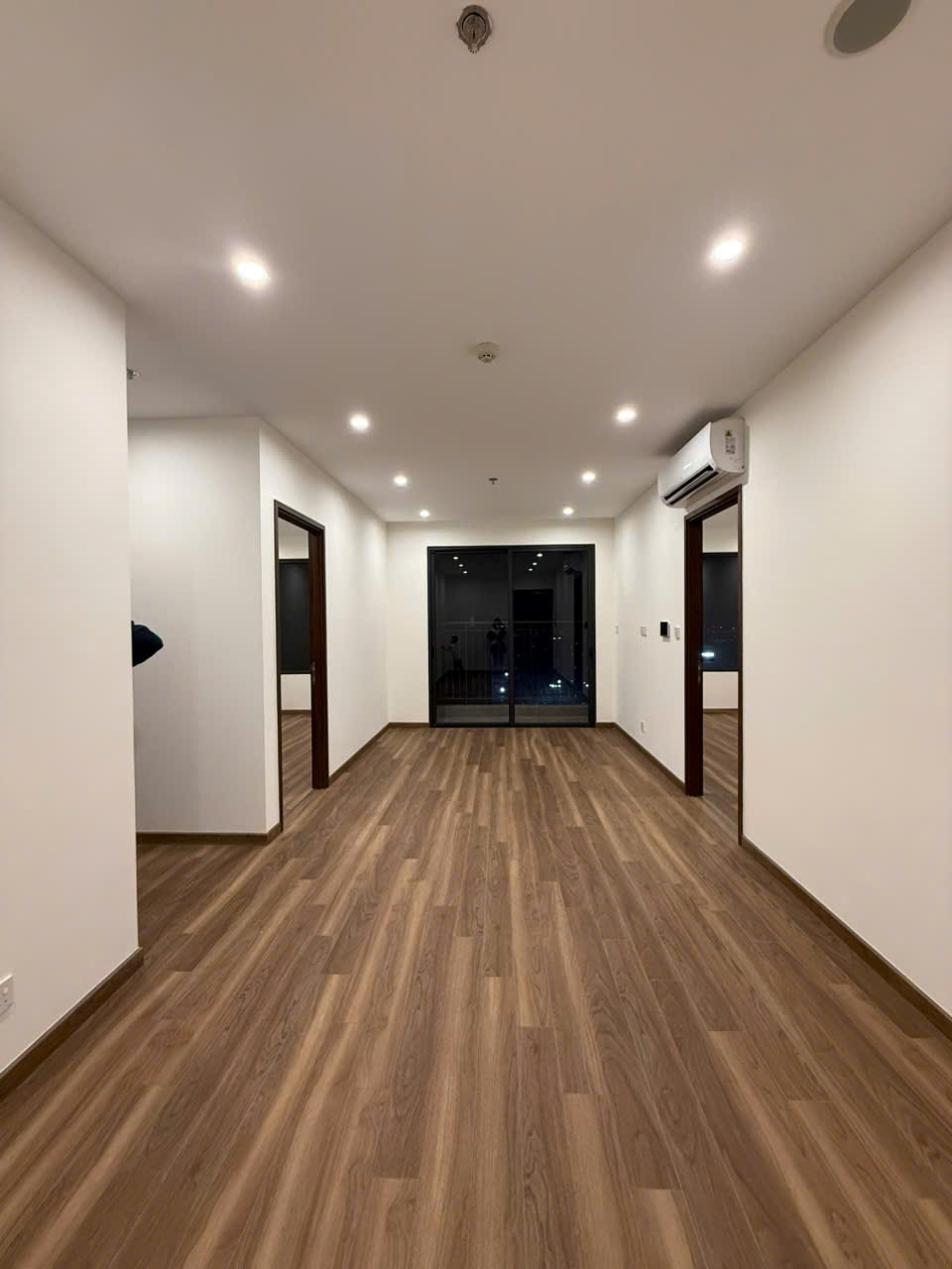 239121504037536563089