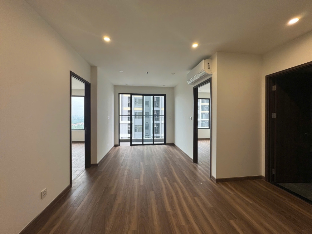 #200703262ZR E cho thuê 2 ngủ bên Zurich căn nguyên bản mới view thoáng đẹp dt rộng giá tốt 9tr kbp.