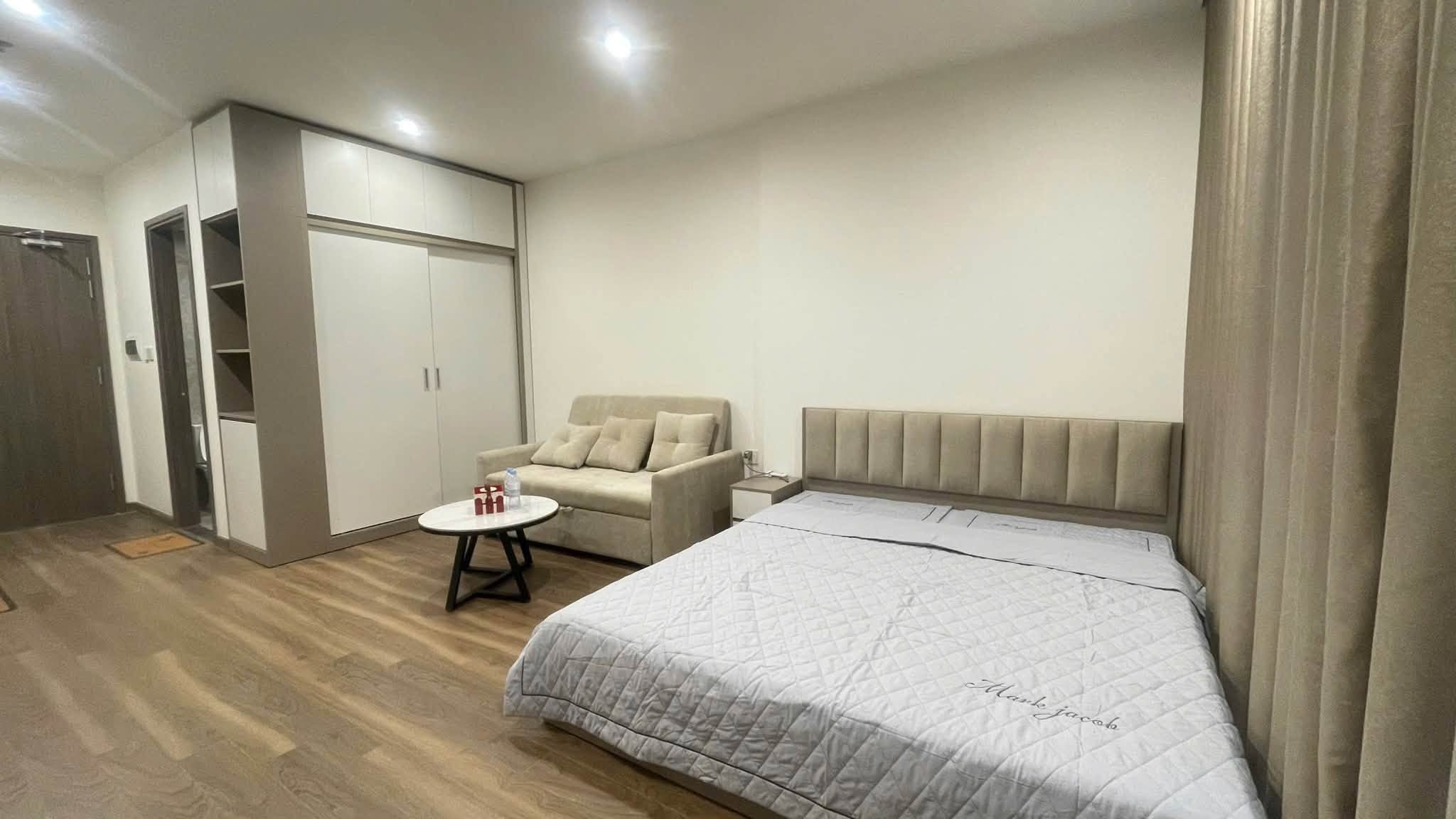 [200017262BE] 15/8 hiếm khi có căn studio beverly full đồ đẹp mà giá thuê lại rất hợp lý 7tr