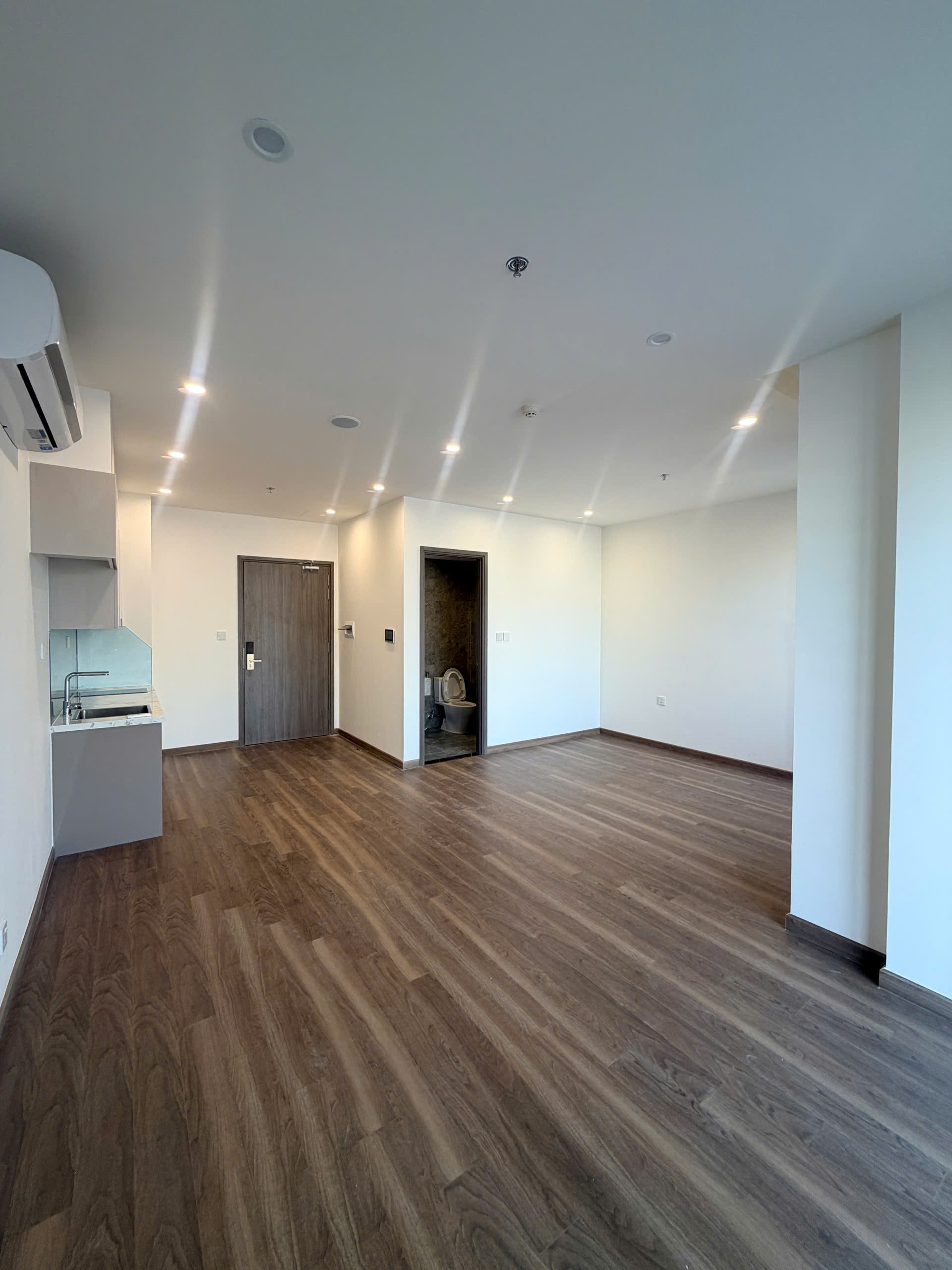 [200007264BE] 14/8 xem xong căn studio rộng nhất beverly này nhiều khách giật mình vì giá tốt quá 6,5tr 36m2